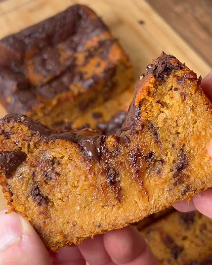 Chocolate chip sweet potato loaf slice