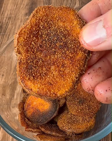 Crispy seasoned sweet potato chips